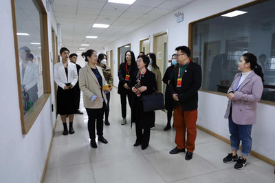 人大代表、政协委员绽放青春魅力，以展览展示服务推动互动与资源共享